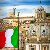 Università online: crescita record ma con due nodi critici